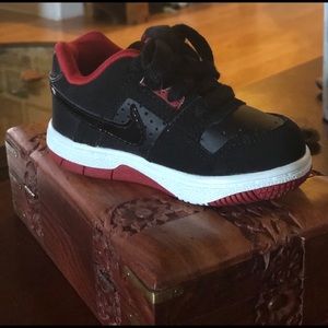 Red&black toddler Nikes